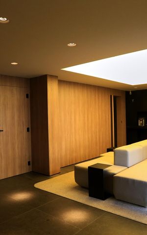 Apartamento à venda com 200m², 2 quartos e 3 vagas Apartamento à venda com 200m², 2 quartos e 3 vagasHall