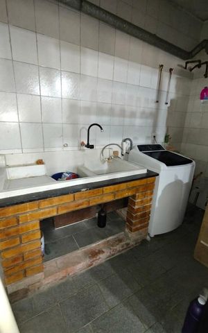Casa para alugar com 460m², 5 quartos e 2 vagas Casa para alugar com 460m², 5 quartos e 2 vagasÁrea de serviço