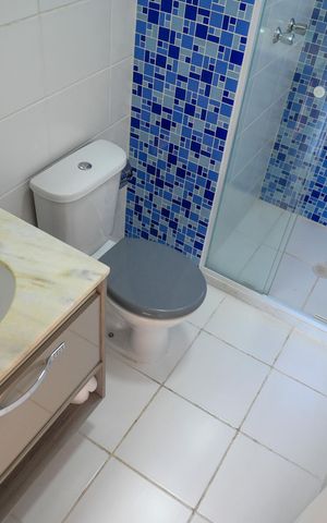 Apartamento à venda com 63m², 2 quartos e 1 vaga Apartamento à venda com 63m², 2 quartos e 1 vagaBanheiro Social