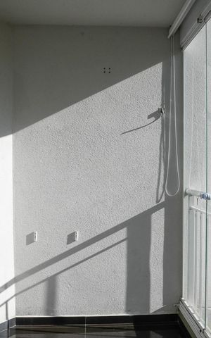Apartamento à venda com 63m², 2 quartos e 1 vaga Apartamento à venda com 63m², 2 quartos e 1 vagaVaranda
