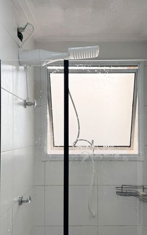 Apartamento à venda com 49m², 2 quartos e 1 vaga Apartamento à venda com 49m², 2 quartos e 1 vagaBanheiro Social