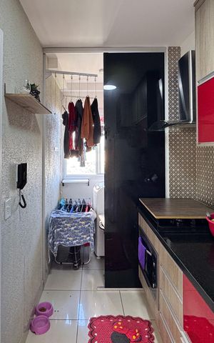 Apartamento à venda com 49m², 2 quartos e 1 vaga Apartamento à venda com 49m², 2 quartos e 1 vagaCozinha e Área de Serviço
