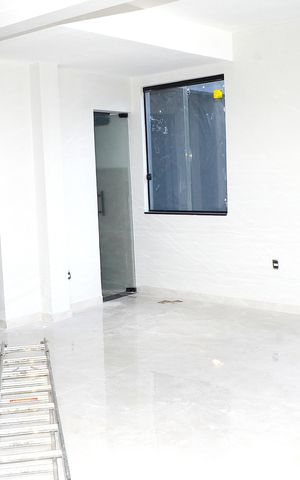 Casa à venda com 100m², 3 quartos e 2 vagasSala