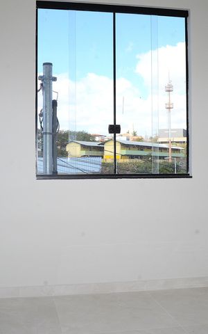 Casa à venda com 100m², 3 quartos e 2 vagasSuíte 2