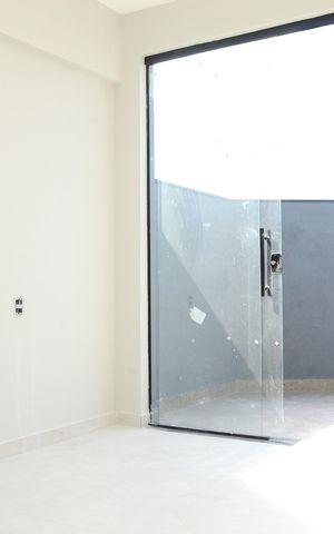Casa à venda com 100m², 3 quartos e 2 vagasSuíte 3