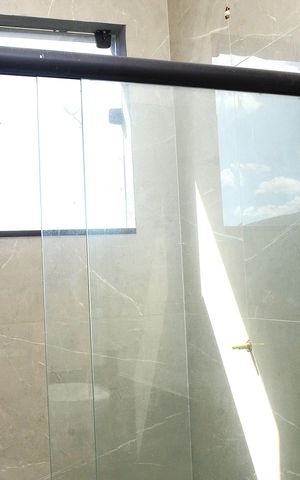 Casa à venda com 100m², 3 quartos e 2 vagasBanheiro da Suíte 3