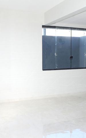 Casa à venda com 100m², 3 quartos e 2 vagasSala