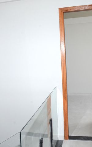 Casa à venda com 100m², 3 quartos e 2 vagasCorredor