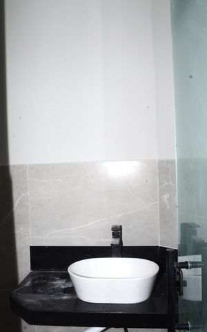Casa à venda com 100m², 3 quartos e 2 vagasBanheiro da sala