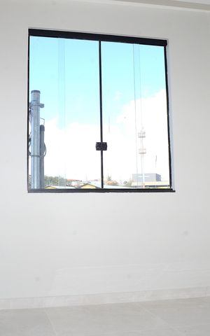 Casa à venda com 100m², 3 quartos e 2 vagasSuíte 2