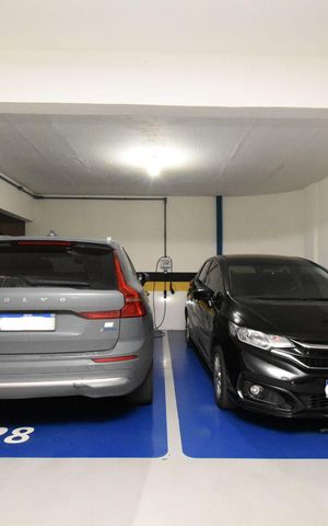Apartamento à venda com 164m², 4 quartos e 2 vagas Apartamento à venda com 164m², 4 quartos e 2 vagasVaga de Garagem