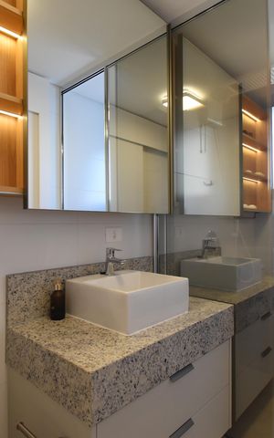 Apartamento à venda com 164m², 4 quartos e 2 vagasBanheiro da Suíte 2
