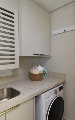 Apartamento à venda com 164m², 4 quartos e 2 vagasÁrea de Serviço