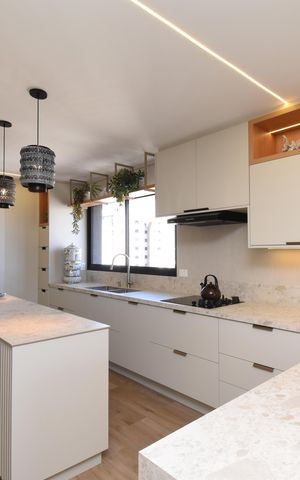 Apartamento à venda com 164m², 4 quartos e 2 vagasSala/Cozinha
