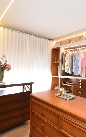 Apartamento à venda com 164m², 4 quartos e 2 vagasCloset