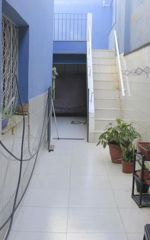Casa à venda com 223m², 3 quartos e 3 vagasQuintal 