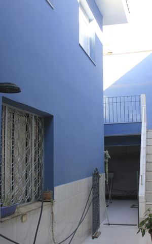 Casa à venda com 223m², 3 quartos e 3 vagasQuintal 