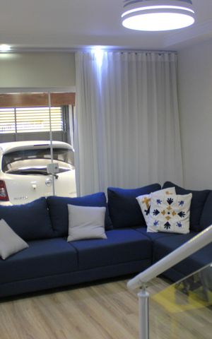 Casa à venda com 223m², 3 quartos e 3 vagasSala 