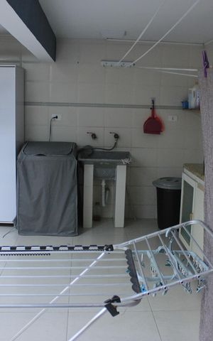 Casa à venda com 223m², 3 quartos e 3 vagasLavanderia 