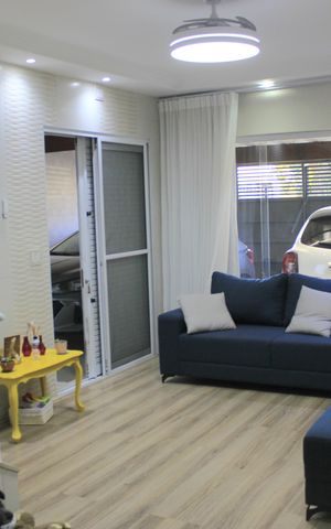 Casa à venda com 223m², 3 quartos e 3 vagasSala 