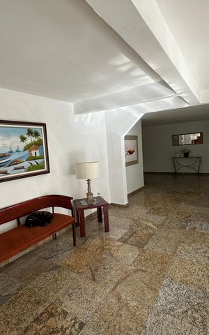 Apartamento à venda com 65m², 2 quartos e 1 vagaHall de entrada