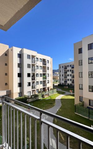 Apartamento à venda com 50m², 2 quartos e 1 vaga Apartamento à venda com 50m², 2 quartos e 1 vagaVaranda