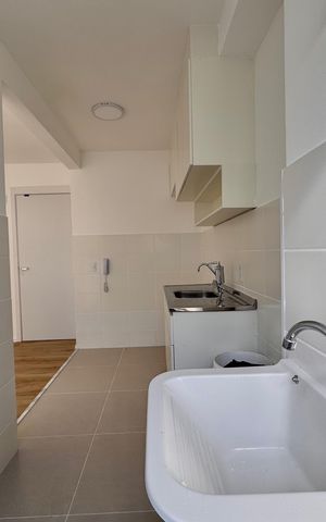 Apartamento à venda com 50m², 2 quartos e 1 vaga Apartamento à venda com 50m², 2 quartos e 1 vagaCozinha e Área de Serviço