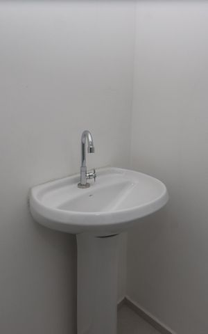 Apartamento para alugar com 42m², 2 quartos e sem vagaBanheiro