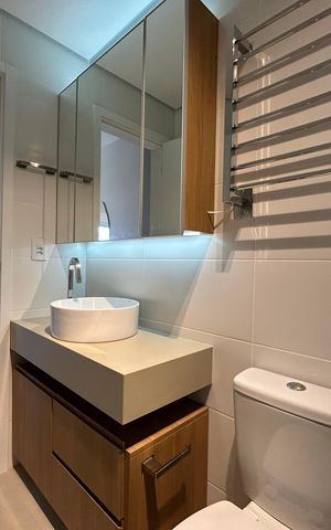 Apartamento para alugar com 169m², 3 quartos e 2 vagasBanheiro suíte 