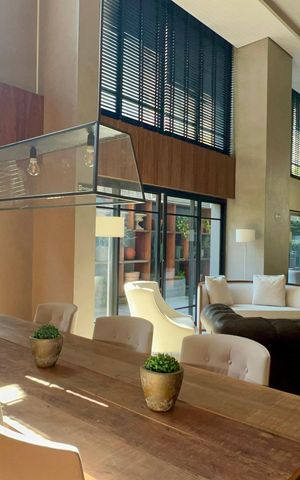 Apartamento à venda com 70m², 1 quarto e 2 vagas Apartamento à venda com 70m², 1 quarto e 2 vagasÁrea comum