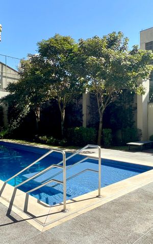 Apartamento à venda com 70m², 1 quarto e 2 vagas Apartamento à venda com 70m², 1 quarto e 2 vagasPiscina