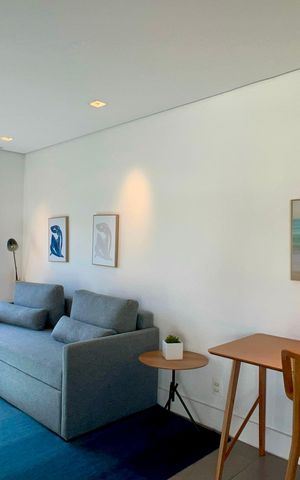Apartamento à venda com 70m², 1 quarto e 2 vagas Apartamento à venda com 70m², 1 quarto e 2 vagasSala