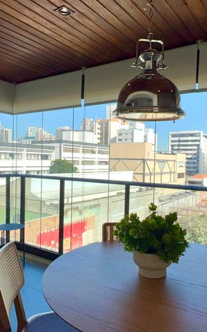Apartamento à venda com 70m², 1 quarto e 2 vagas Apartamento à venda com 70m², 1 quarto e 2 vagasVaranda