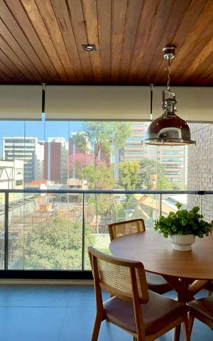 Apartamento à venda com 70m², 1 quarto e 2 vagas Apartamento à venda com 70m², 1 quarto e 2 vagasVaranda