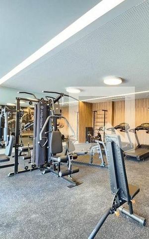 Apartamento para alugar com 208m², 4 quartos e 3 vagas Apartamento para alugar com 208m², 4 quartos e 3 vagasÁrea comum