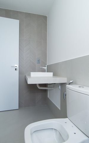 Apartamento à venda com 208m², 4 quartos e 3 vagasBANHEIRO2