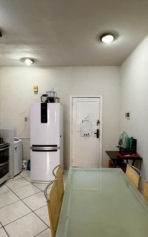 Apartamento para alugar com 57m², 2 quartos e sem vagaSala/Cozinha