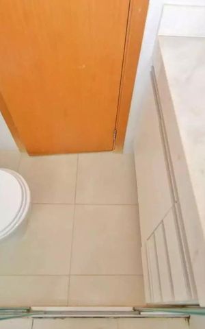 Apartamento à venda com 68m², 2 quartos e 2 vagas Apartamento à venda com 68m², 2 quartos e 2 vagasBanheiro da suíte