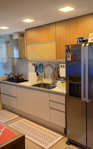 Apartamento à venda com 120m², 4 quartos e 2 vagas Apartamento à venda com 120m², 4 quartos e 2 vagasCozinha