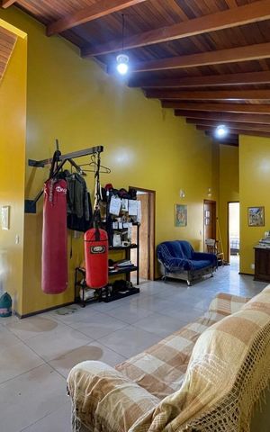 Casa à venda com 120m², 2 quartos e sem vaga