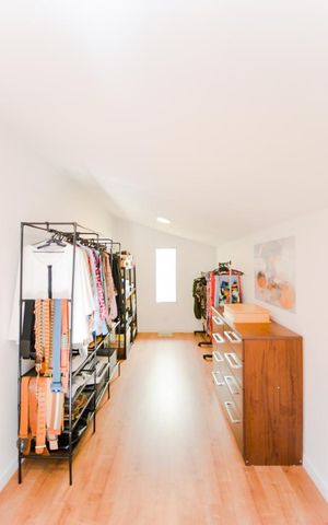 Casa de condomínio à venda com 400m², 4 quartos e 4 vagasCloset da suíte 1