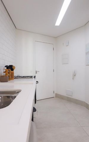 Apartamento à venda com 157m², 3 quartos e 3 vagas Apartamento à venda com 157m², 3 quartos e 3 vagasCozinha