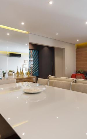 Apartamento à venda com 157m², 3 quartos e 3 vagas Apartamento à venda com 157m², 3 quartos e 3 vagasSala