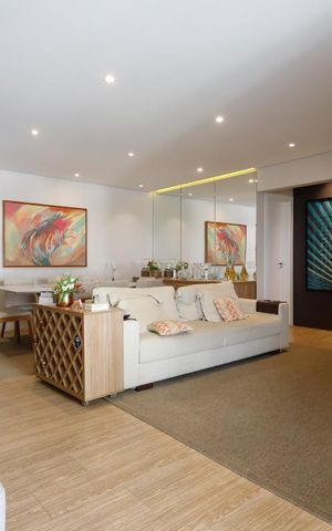 Apartamento à venda com 157m², 3 quartos e 3 vagas Apartamento à venda com 157m², 3 quartos e 3 vagasSala
