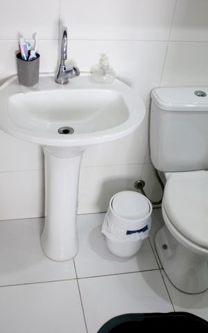 Apartamento à venda com 71m², 3 quartos e 2 vagasBanheiro da Suíte 