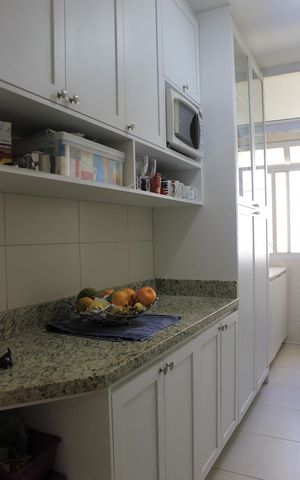 Apartamento à venda com 71m², 3 quartos e 2 vagasCozinha 