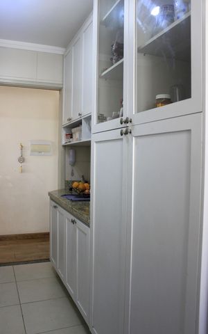 Apartamento à venda com 71m², 3 quartos e 2 vagasCozinha 