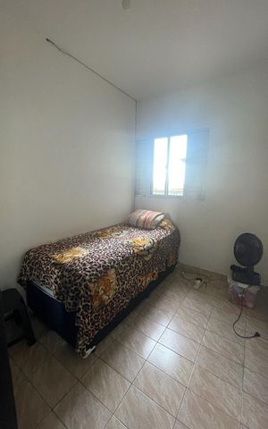 Casa à venda com 109m², 5 quartos e 2 vagas Casa à venda com 109m², 5 quartos e 2 vagasQuarto