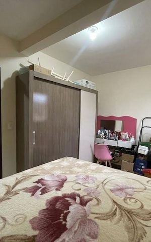 Casa à venda com 109m², 5 quartos e 2 vagas Casa à venda com 109m², 5 quartos e 2 vagasQuarto