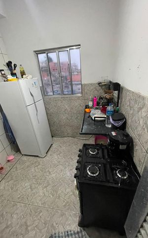 Casa à venda com 109m², 5 quartos e 2 vagas Casa à venda com 109m², 5 quartos e 2 vagasCozinha